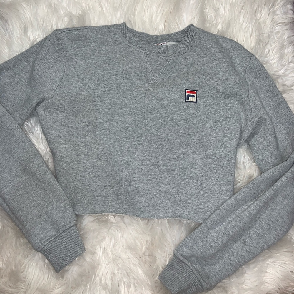 Cropped Gray FILA Sweatshirt